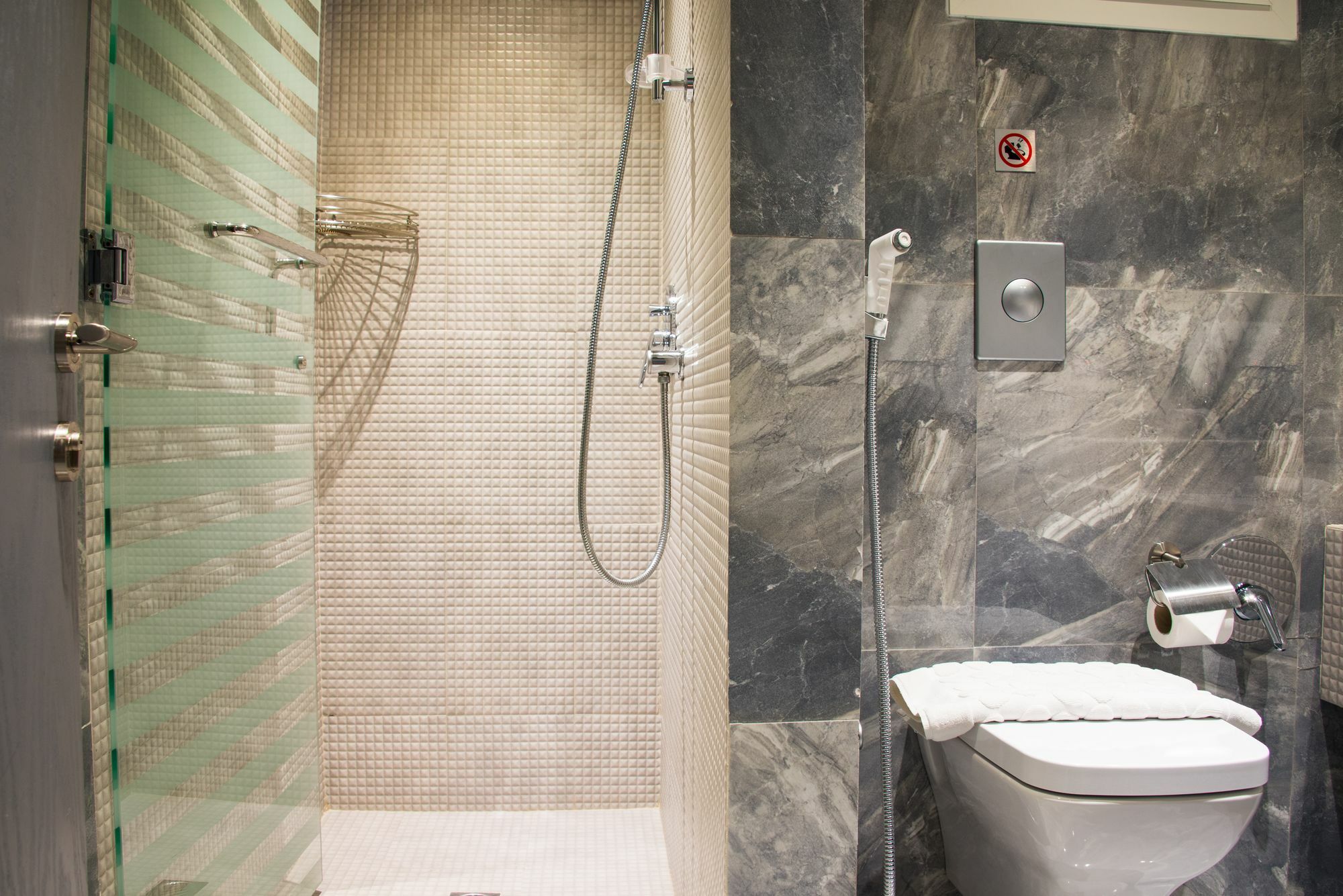 Shatha Hotel 4*