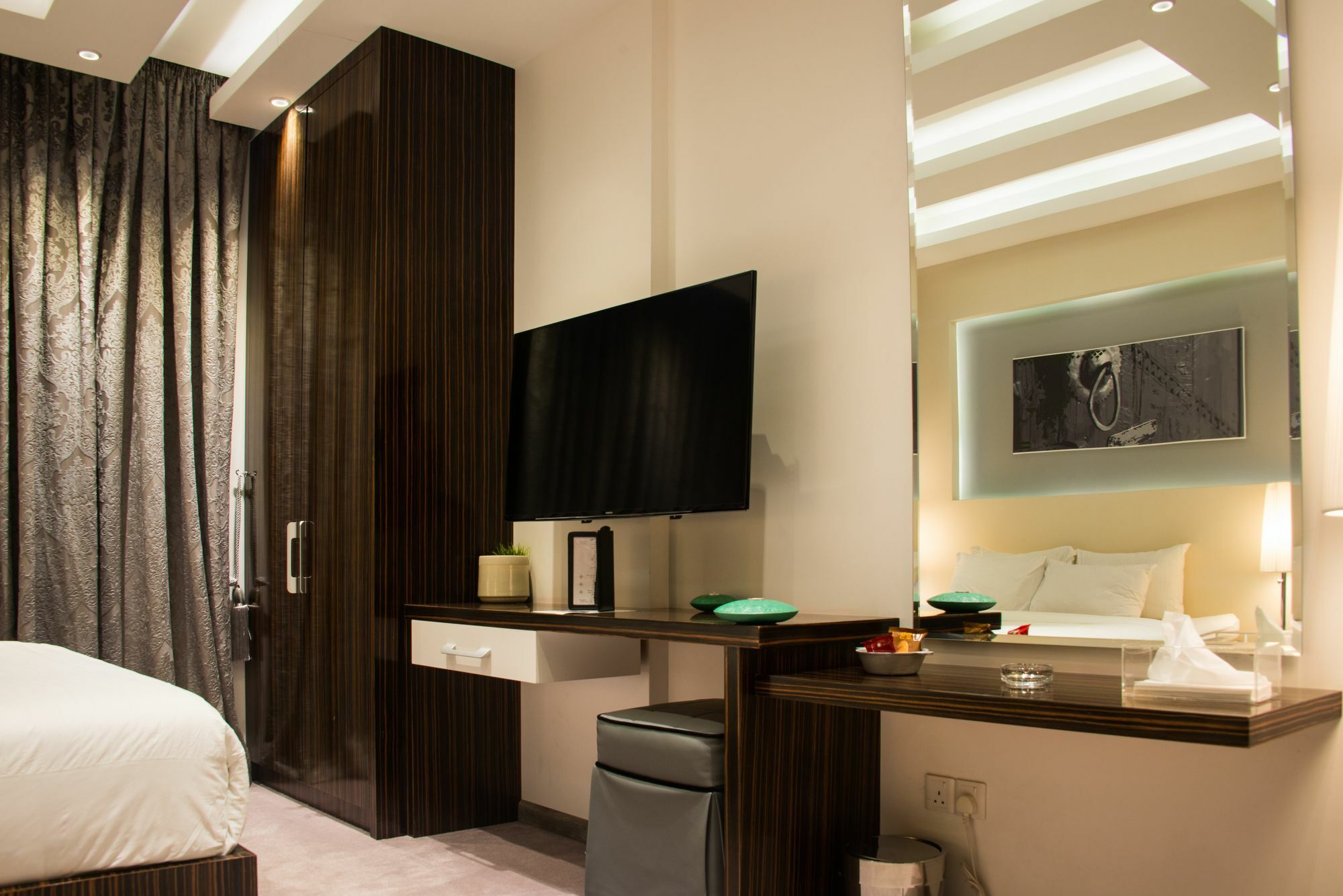 Hotel Shatha 4*